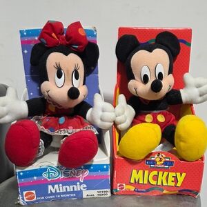 Rare Vintage Mickey & Minnie Mouse Mattel Plushies New In Box by Arcotoy, 1990s